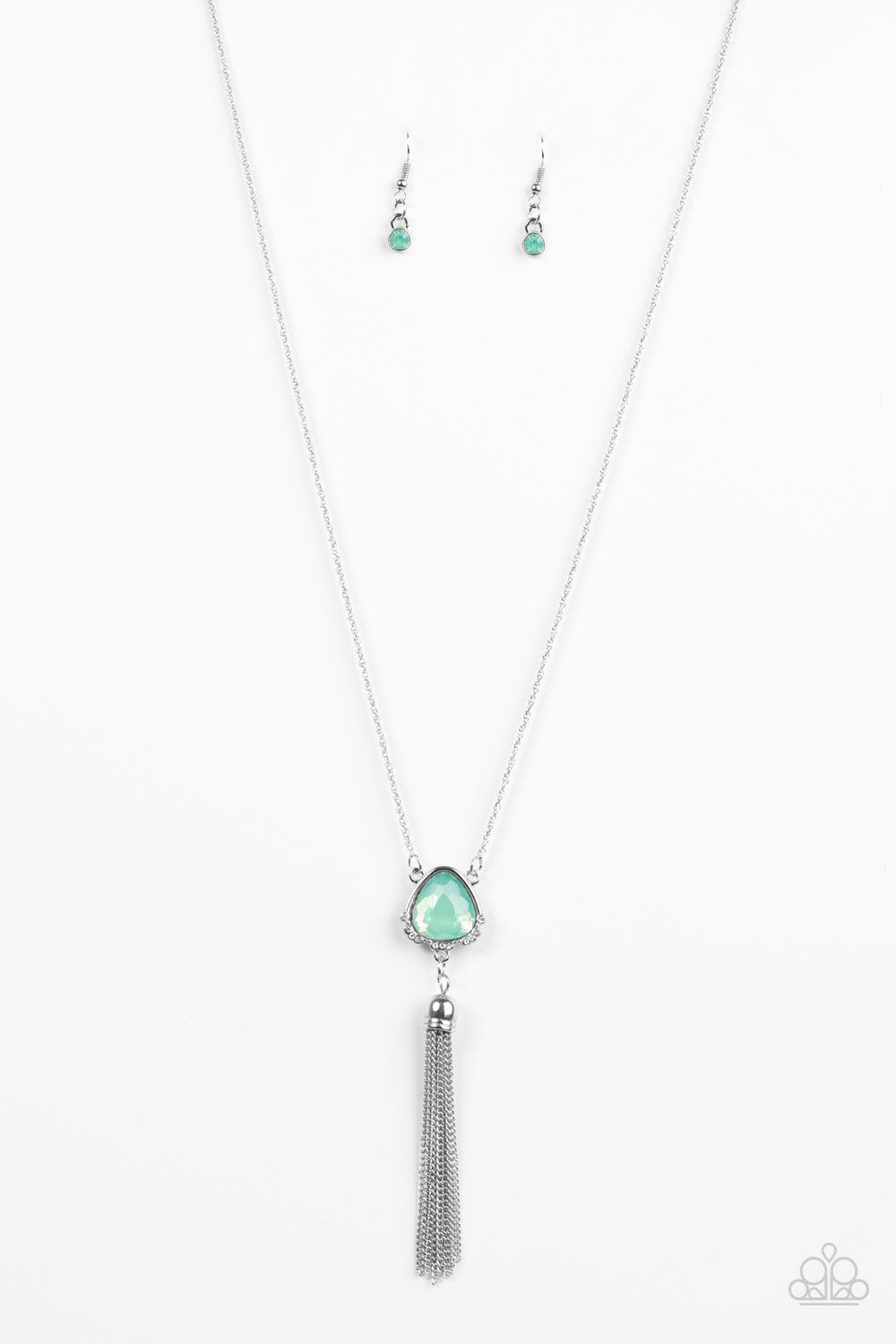 The Glow Show Paparazzi Accessories Necklace with Earrings