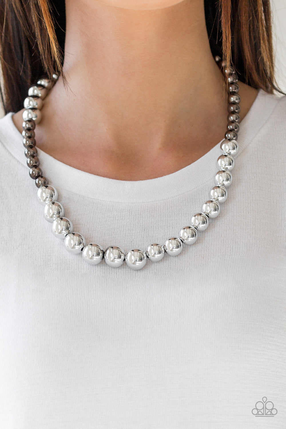 Power to the People Paparazzi Accessories Necklace with Earrings