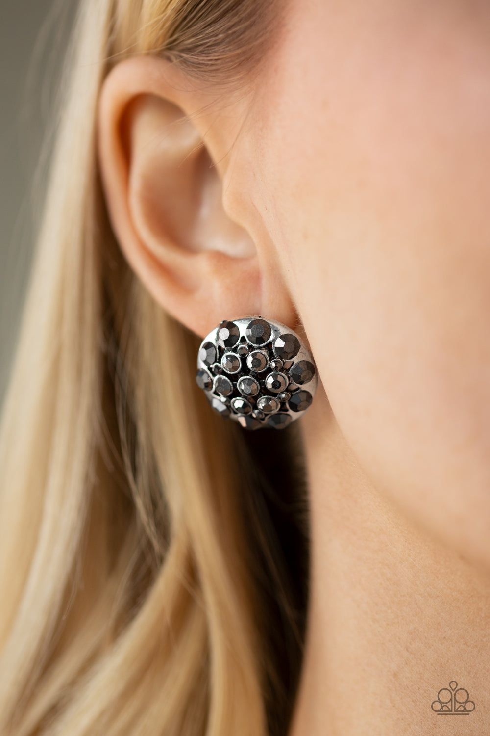 Hollywood Drama Paparazzi Accessories Earrings