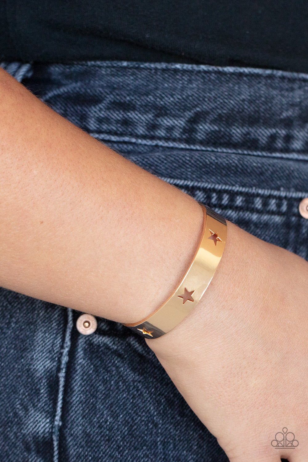 American Girl Glamour Paparazzi Accessories Cuff Bracelet -Gold