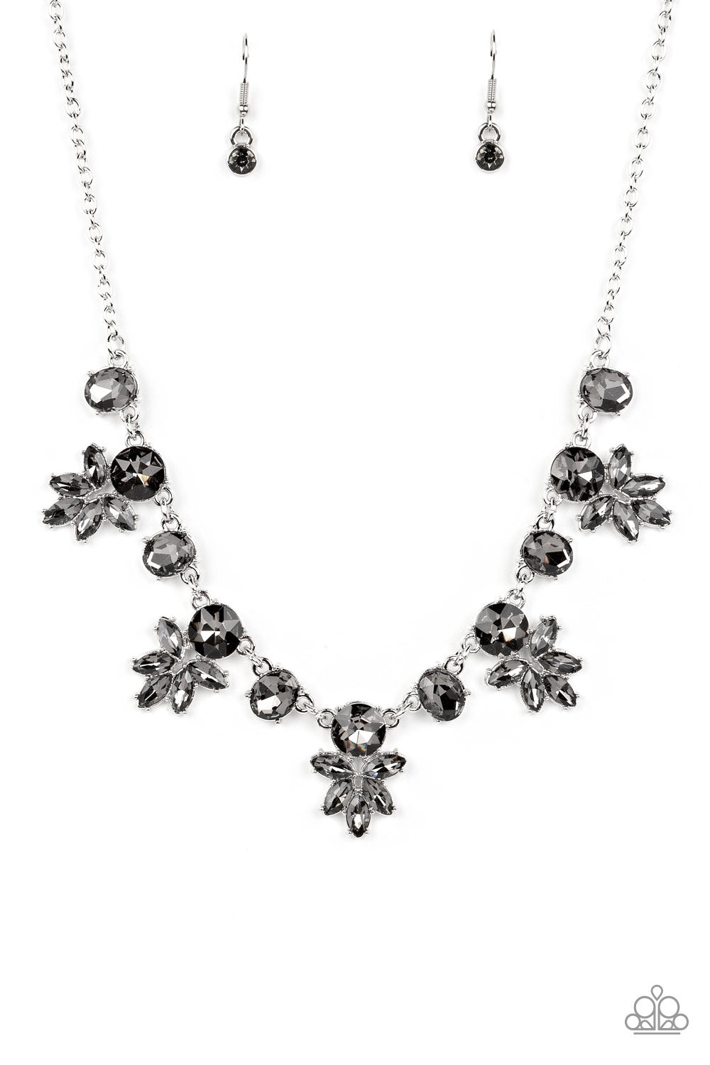 Prismatic Proposal Paparazzi Accessories Necklace with Earrings Silver