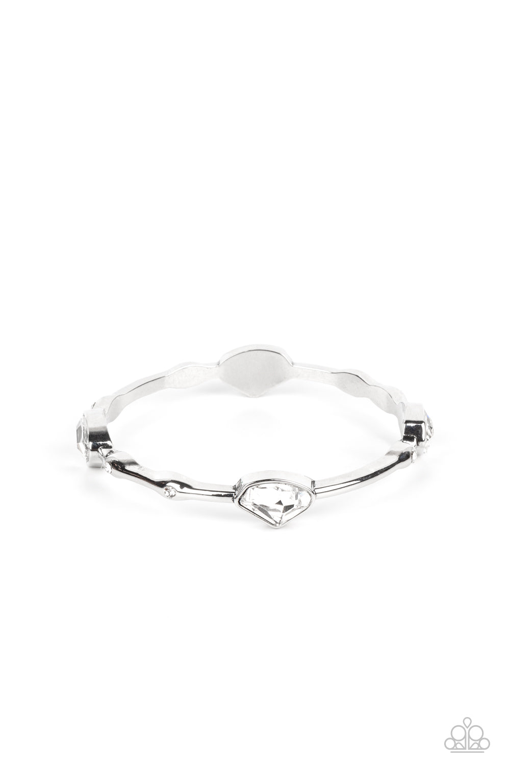 Chiseled Craze Paparazzi Accessories Bracelet White