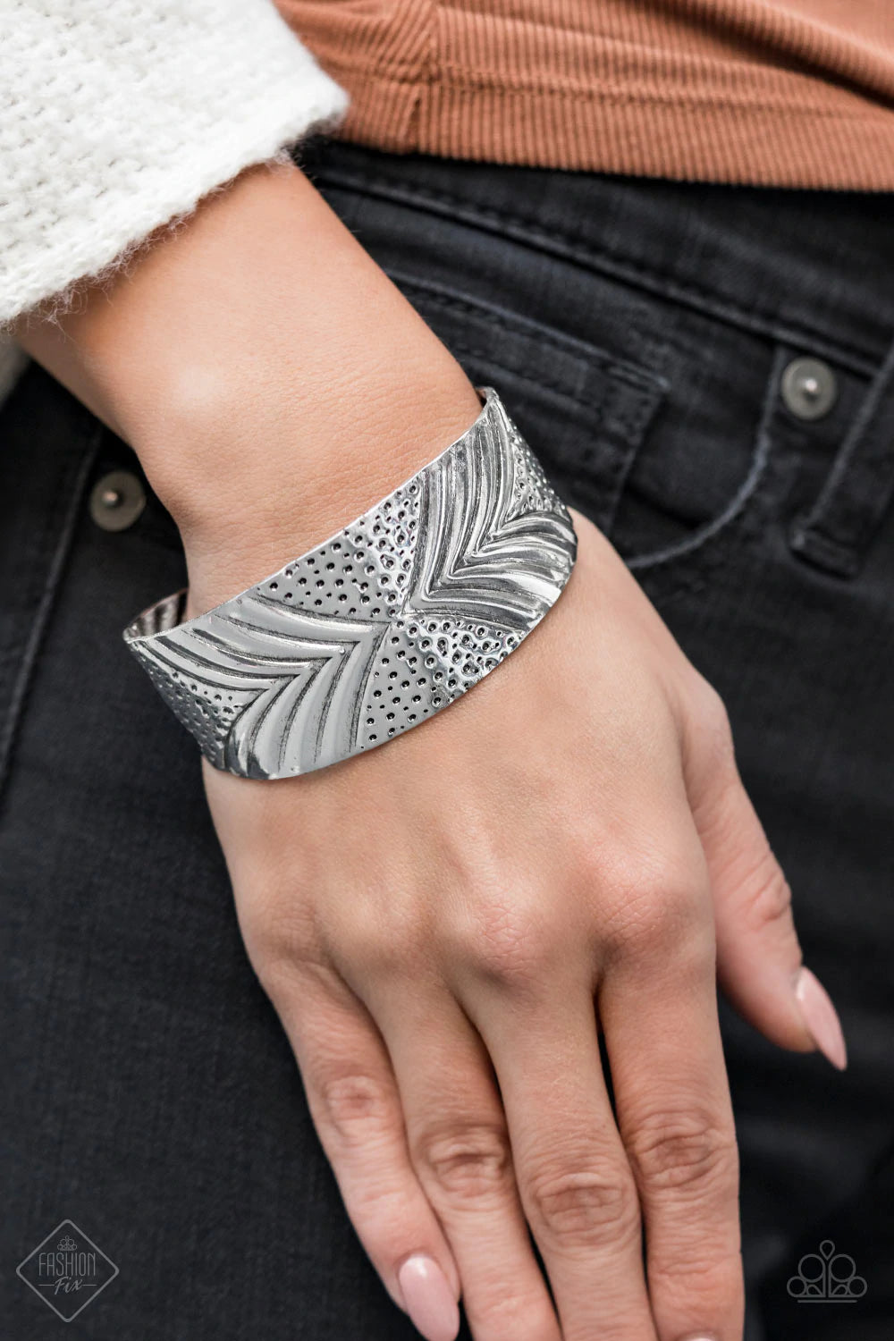 Geo Guru Paparazzi Accessories Bracelet