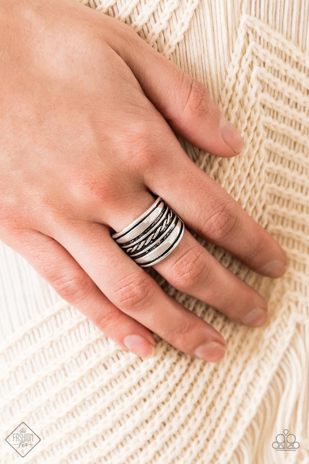 Let It Layer Paparazzi Accessories Ring