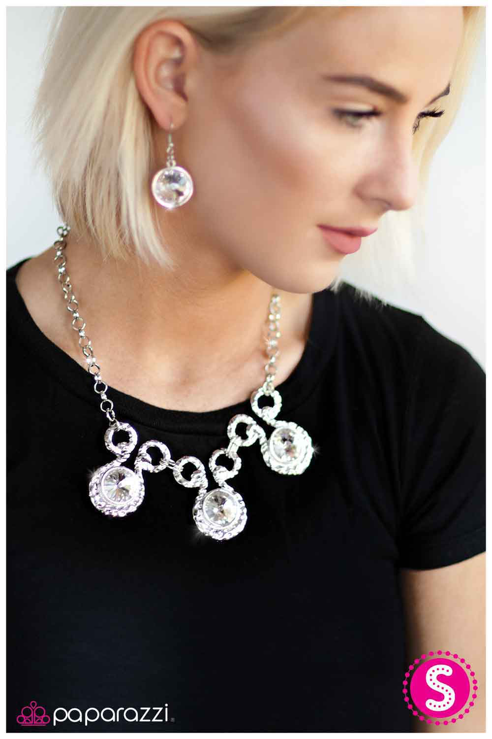 Best Seller!! Hypnotized Silver Necklace with Earrings